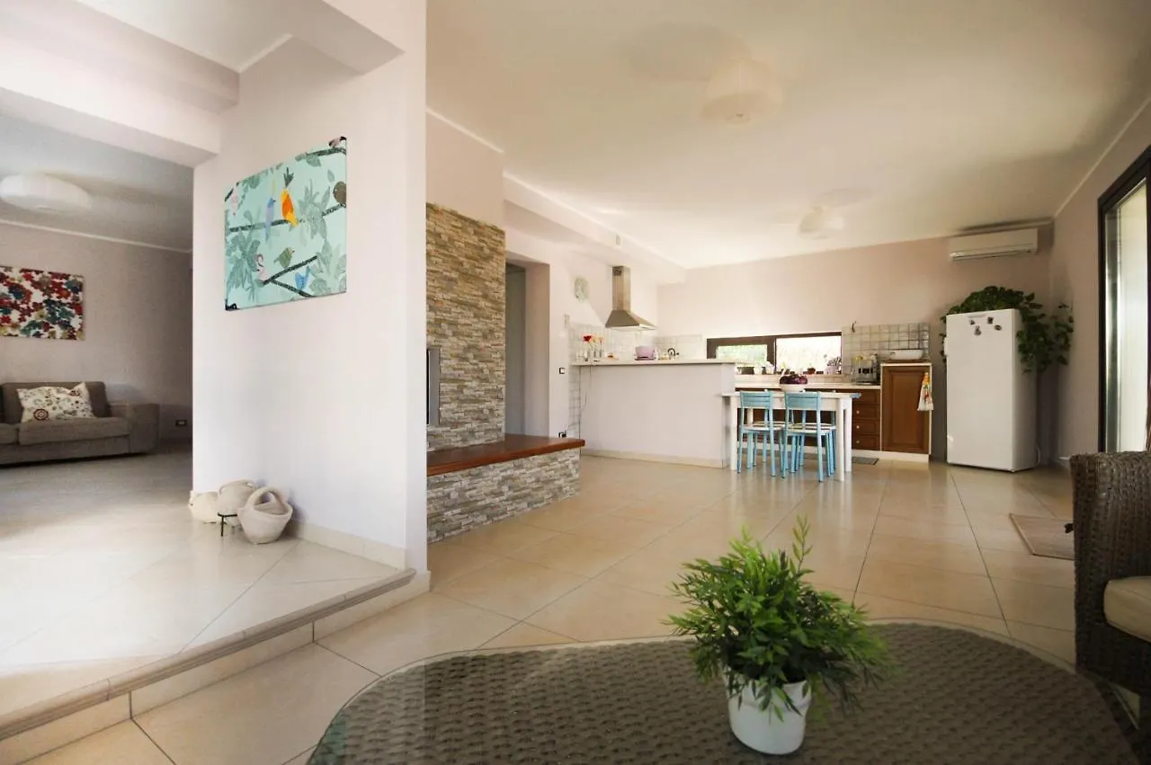 Villa Deluxe Campofelice Di Roccella Italy